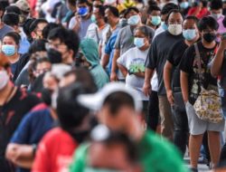 The First Death from the Omicron Coronavirus Variant Reported in Thailand