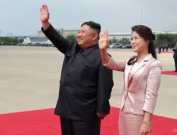 Wife of Kim Jong Un makes first public appearance in nearly 5 months