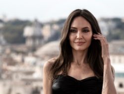 Hollywood star Angelina Jolie speaks up for women in Afghanistan