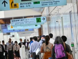 Japan to waive tourist visa requirements as part of border easing