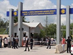 5 killed in explosion at rocket and explosives factory in Turkiye