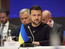 Ukraine’s Zelensky in Spain for European summit