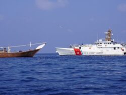 Houthi Militia Claims Missile Attack on British Ship off Yemen’s Coast